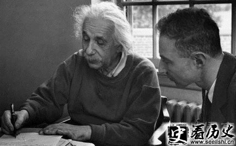奥本海默和爱因斯坦