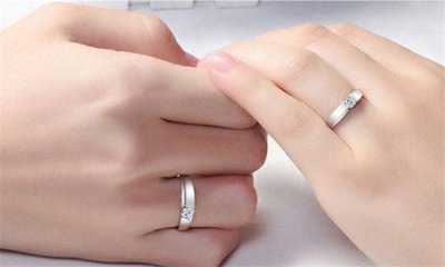 ​女性结婚戴戒指左手还是右手 结婚戒指戴左手还是右手女生