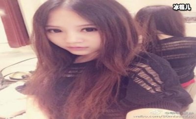 ​YY2080喵喵直播风格性感妩媚，看过直播的都称非常很好看！