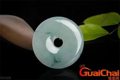 ​翡翠种水指的是什么 翡翠种水八个等级