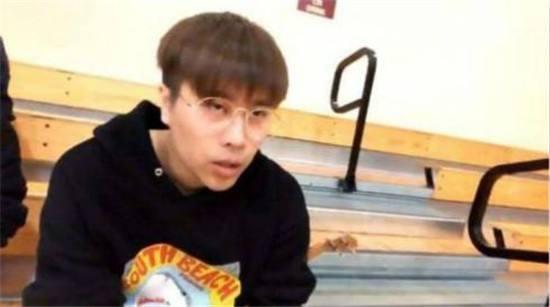 离开斗鱼被封杀的主播们接下来的路何去何从, 卢本伟亮了。