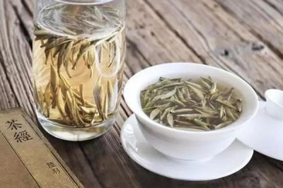​白茶有减肥功效吗 白茶减肥效果怎么样