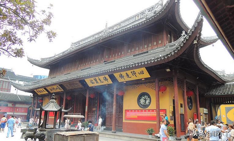 玉佛寺求什么最灵(玉佛寺地址在哪里)