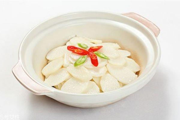 怎么蒸山药比较好 蒸山药的功效与作用 怎么蒸山药比较好 蒸山药的功效与作用