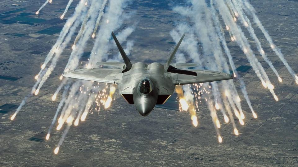 美国的军事力量可以打败全世界吗（美国能单挑全世界吗）