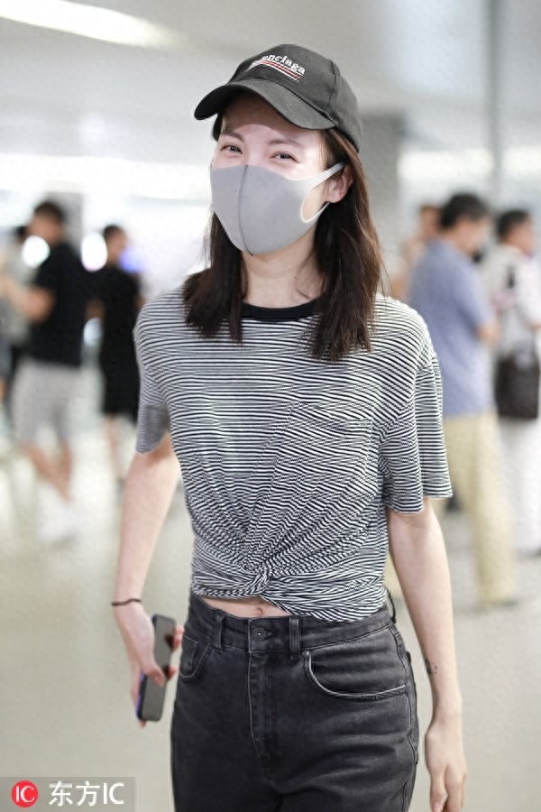 她是《无心法师》的李月牙，性格爽朗舞姿完美，金晨现身大秀蛮腰