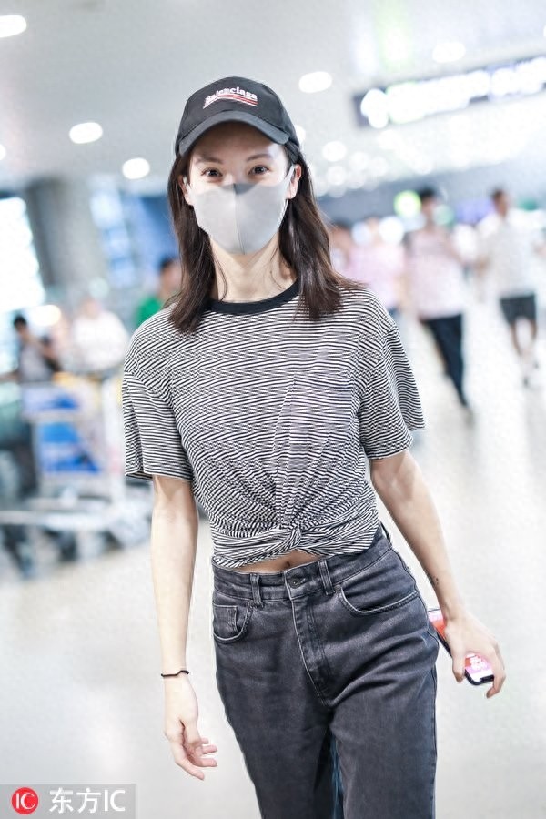 她是《无心法师》的李月牙，性格爽朗舞姿完美，金晨现身大秀蛮腰