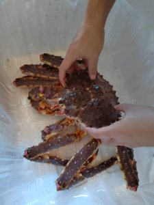 ​一吃就上瘾的年夜饭~帝王蟹三吃