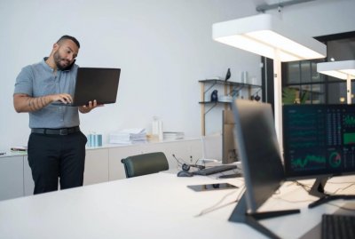 ​我，青岛的地铁员工，告诉你有编制吗？收入有多少？为何不辞职