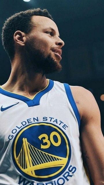 组图:库里各种炫酷壁纸,金色王朝的勇士让人不得不爱