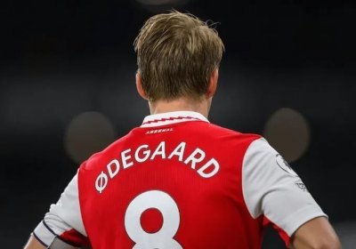 ​厄德高是2011年范佩西之后，首位获英超月最佳的阿森纳队长